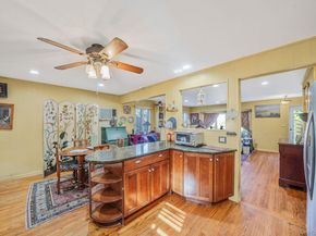 43 Shortridge Drive, Mineola NY 11501