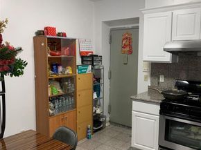 873 42 Street 4C, Brooklyn NY 11232