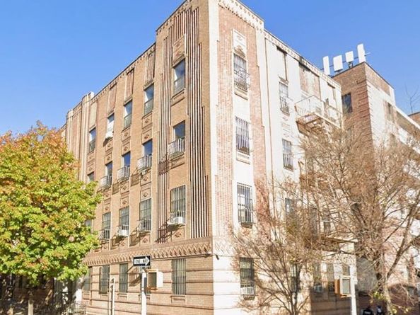 873 42 Street 4C, Brooklyn NY 11232