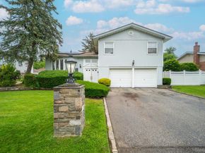 15 Jackie Drive, Westbury NY 11590