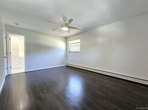76 Skylark Drive, Holtsville NY 11742