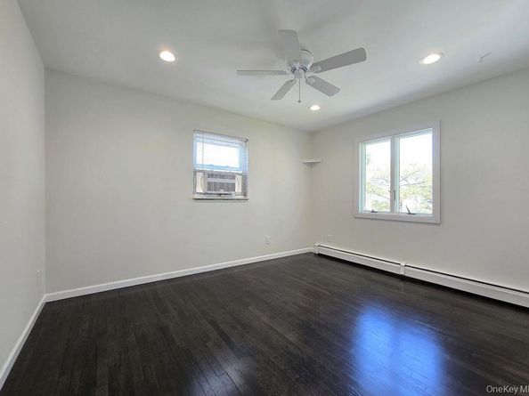 76 Skylark Drive, Holtsville NY 11742