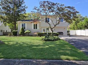 76 Skylark Drive, Holtsville NY 11742