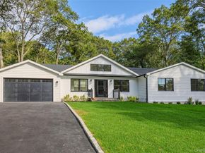 29 Seward Drive, Dix Hills NY 11746