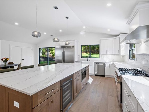 29 Seward Drive, Dix Hills NY 11746