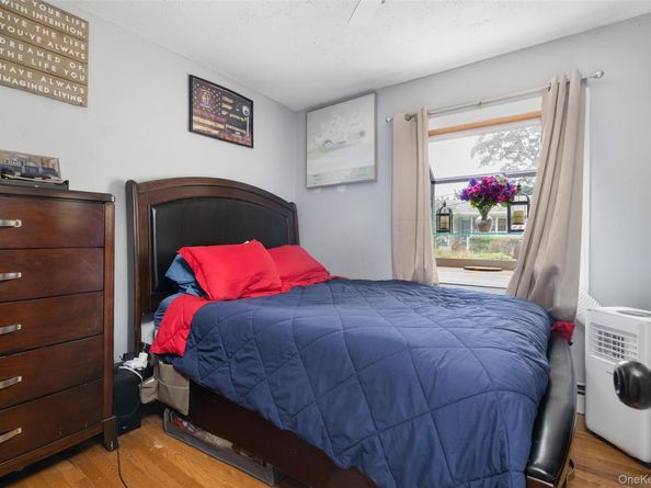 223 N 4th Street, Ronkonkoma NY 11779