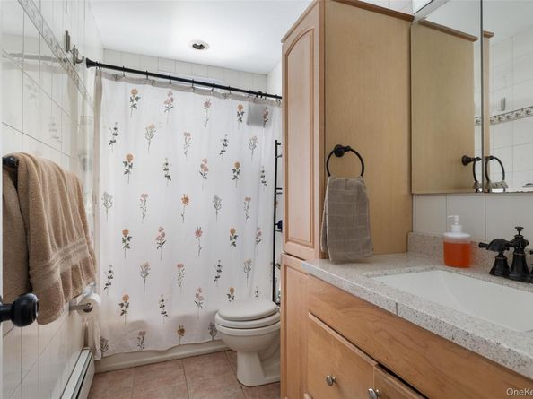 223 N 4th Street, Ronkonkoma NY 11779