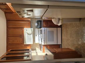 198-02 Pompeii Avenue 1 B, Hollis NY 11423