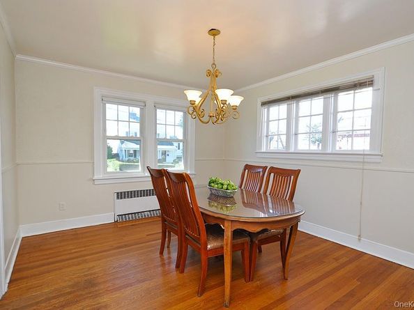 54 Lincoln Avenue, White Plains NY 10606