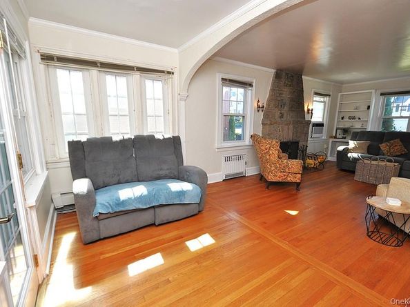 54 Lincoln Avenue, White Plains NY 10606