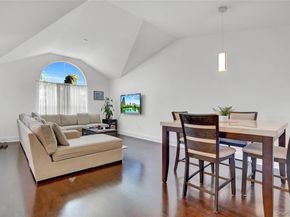 704 Breton Way 704, Glen Cove NY 11542