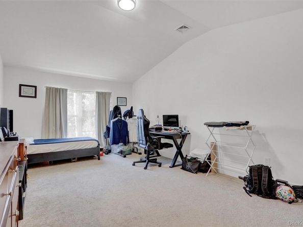 704 Breton Way 704, Glen Cove NY 11542