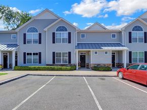 704 Breton Way 704, Glen Cove NY 11542
