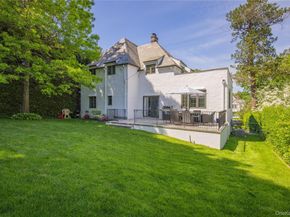 209 Pondfield Road W, Bronxville NY 10708