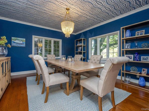 209 Pondfield Road W, Bronxville NY 10708