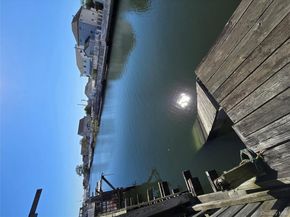 5 Bayview Avenue, Howard Beach NY 11414