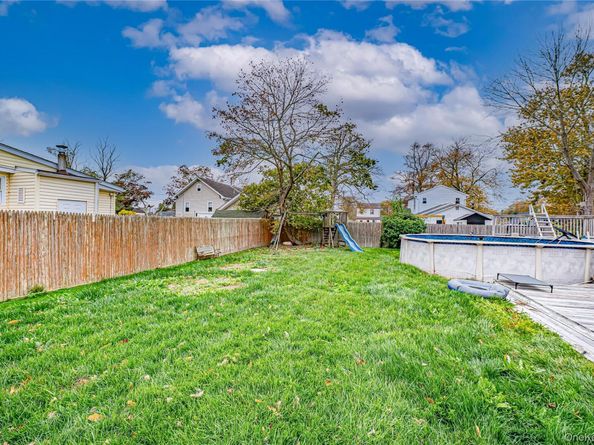 96 Huntington Drive, Mastic Beach NY 11951