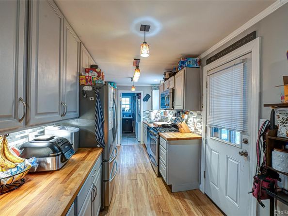 96 Huntington Drive, Mastic Beach NY 11951