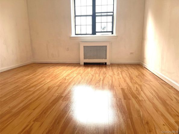 144-22 78th Avenue 3Fl, Flushing NY 11367