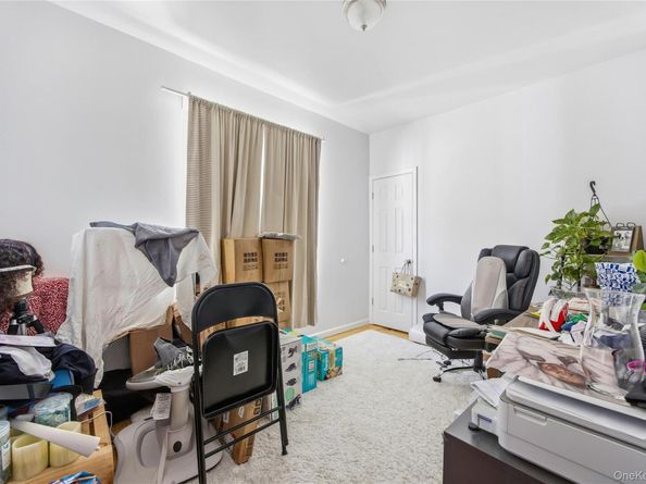 820 Penfield Street, Bronx NY 10470