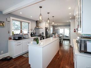 22 Davenport Place, Bellmore NY 11710
