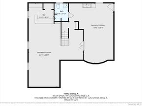 8 Keats Place, Greenlawn NY 11740