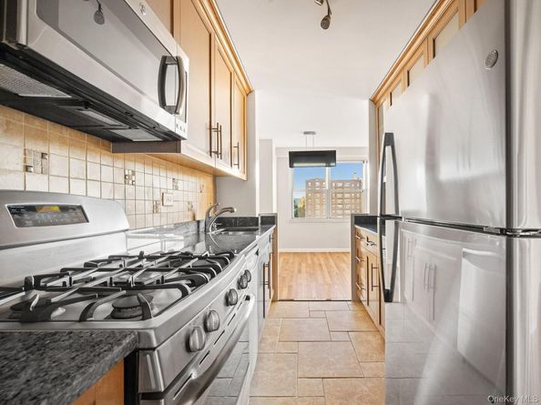 555 Kappock Street 12J, Bronx NY 10463