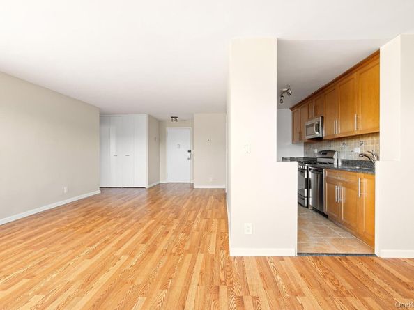 555 Kappock Street 12J, Bronx NY 10463