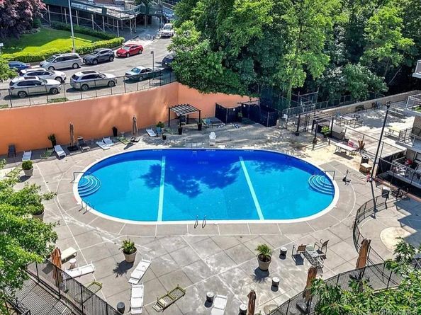 555 Kappock Street 12J, Bronx NY 10463