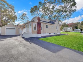 239 Bayview Avenue, East Patchogue NY 11772