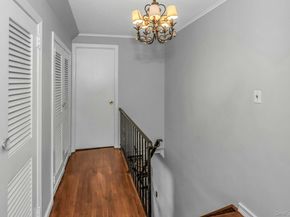 17 Linwood Place, Massapequa Park NY 11762