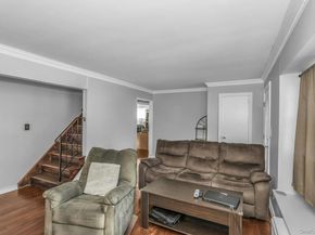 17 Linwood Place, Massapequa Park NY 11762