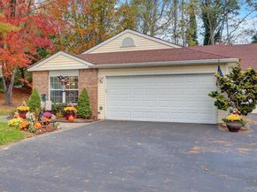 14 Chipmunk Trail, Coram NY 11727