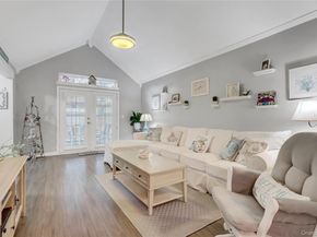 14 Chipmunk Trail, Coram NY 11727