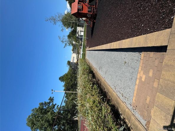 14 Chipmunk Trail, Coram NY 11727