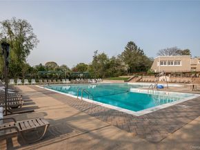 14 Chipmunk Trail, Coram NY 11727