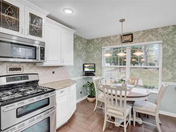 14 Chipmunk Trail, Coram NY 11727