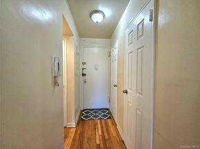 87-70 173 Street 5G, Jamaica NY 11432