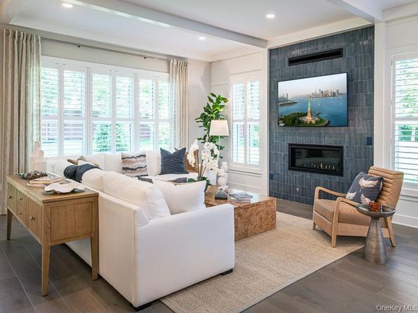 17 Marker Ridge 17, Irvington NY 10533