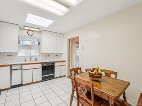 71 Dora Lane, New Rochelle NY 10804