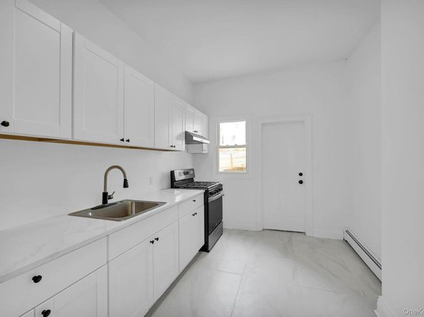 148 S 13th Avenue, Mount Vernon NY 10550