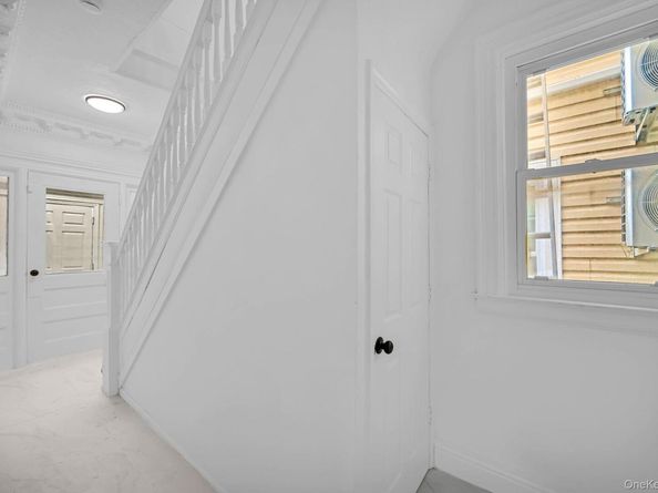 148 S 13th Avenue, Mount Vernon NY 10550