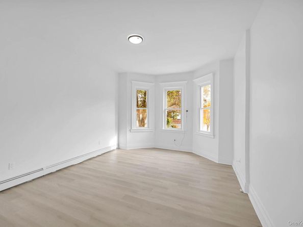 148 S 13th Avenue, Mount Vernon NY 10550