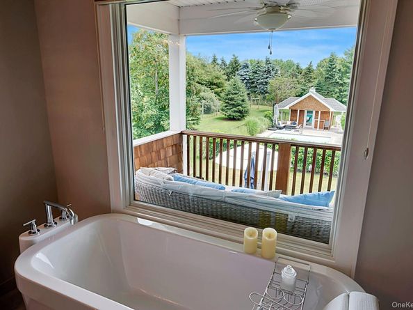 450 Sterling Woods Lane, Southold NY 11971