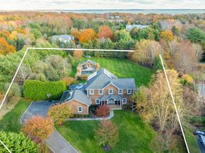 450 Sterling Woods Lane, Southold NY 11971