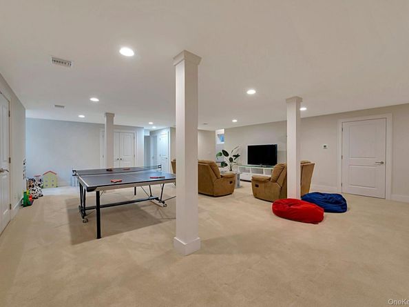 450 Sterling Woods Lane, Southold NY 11971