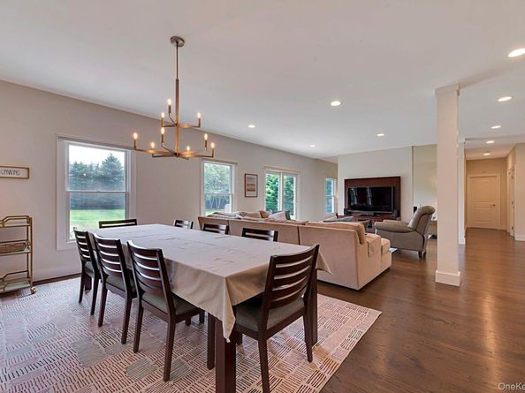 450 Sterling Woods Lane, Southold NY 11971