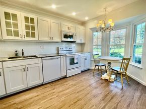2555 Youngs Avenue 17D, Southold NY 11971