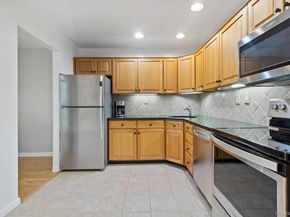 148 Flintlock Way D, Yorktown Heights NY 10598