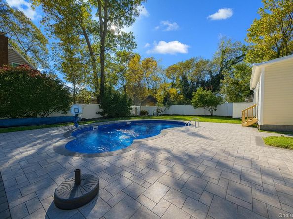 56 Fry Boulevard, Patchogue NY 11772